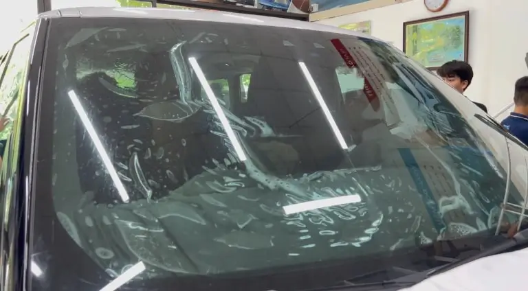 gia-film-cach-nhiet-nano-ceramic