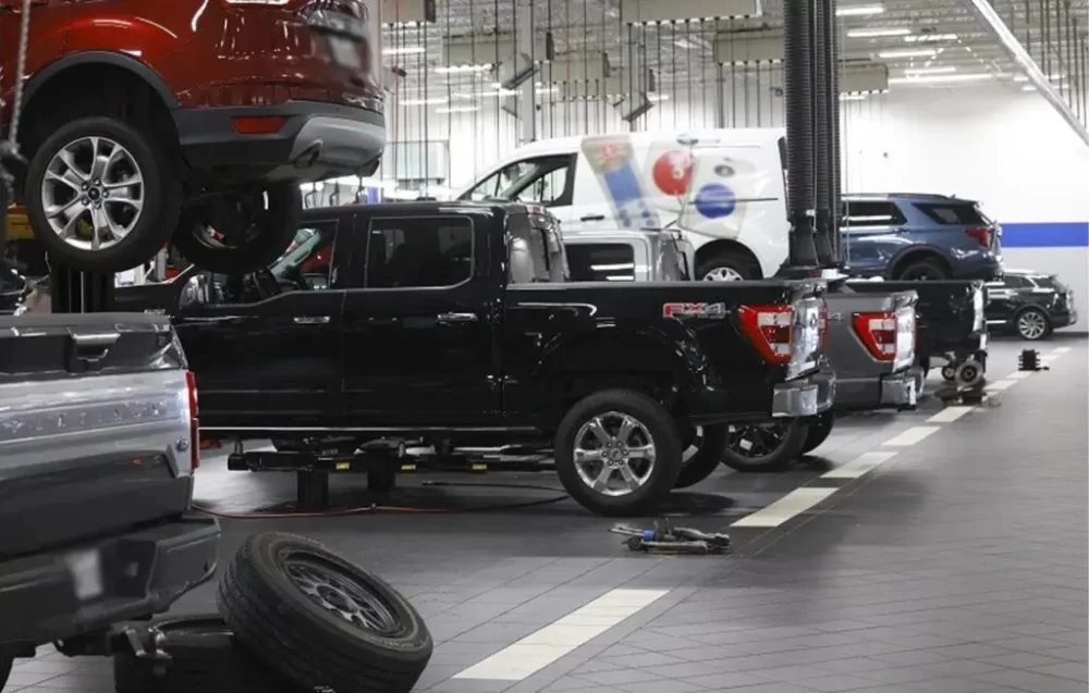 Nên bảo dưỡng xe Ford ở đâu để đảm bảo chất lượng và hiệu quả? 1 nen-bao-duong-xe-ford-o-dau-de-dam-bao-chat-luong