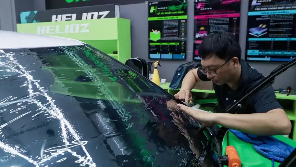 Phim cách nhiệt ô tô Hàn Quốc – Giải pháp chống nóng và bảo vệ xe hiệu quả 3 phim-cach-nhiet-o-to-han-quoc